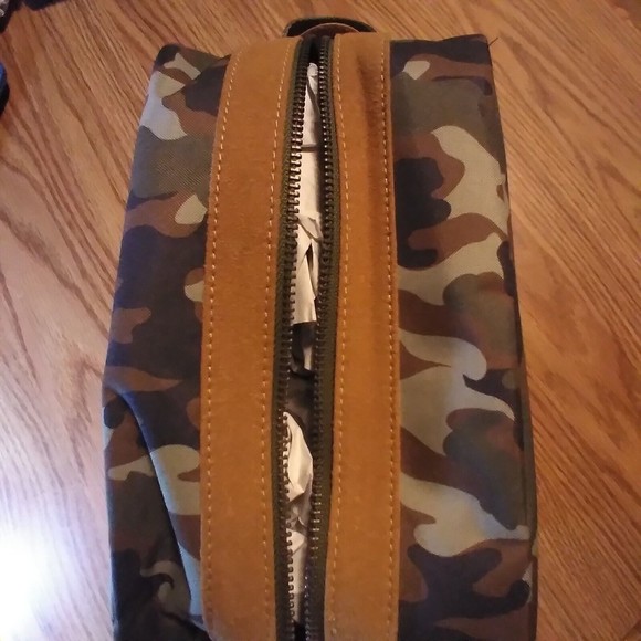 New Camo Dopp Kit, Organization, Travel, Car, Accessory, Hunt, Catchall Bag - Picture 8 of 12